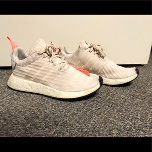 Adidas NMD R1’s Size 9
